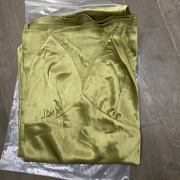 Reformation Maysen Silk Dress - Picture 3 of 3